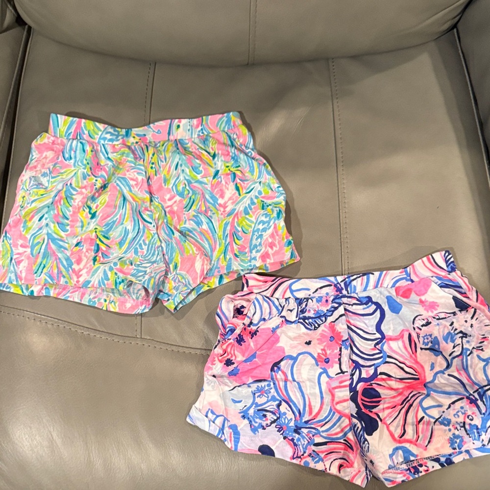 EUC Set of 2 Lilly Pulitzer Girls Shorts XS (2-3)